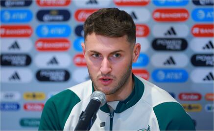 Santiago Giménez se sincera: Nos faltó humildad en Honduras