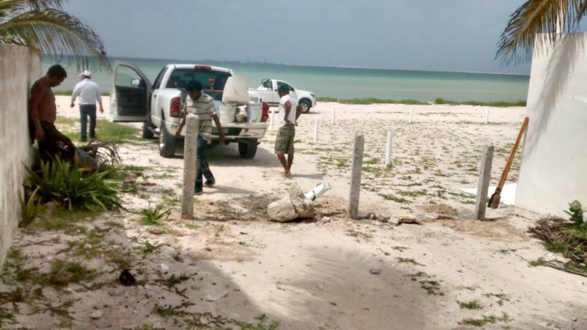 La multa suma más de tres millones de pesos; entre los infractores se encuentra una patrulla del Municipio y una empresa repartidora de agua purificada. Foto: Especial