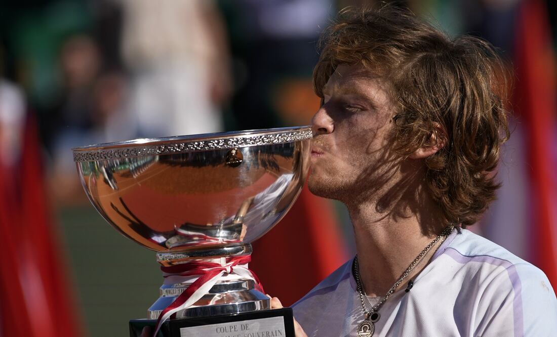 Rublev se coronó ante Holger Rune