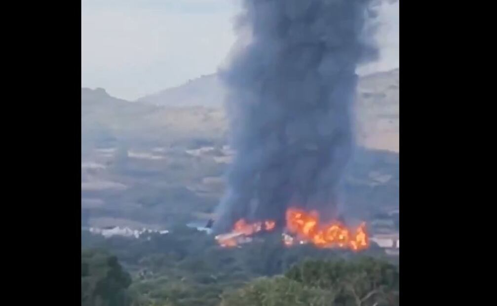 Descarrila y explotan vagones de tren de carga en Tepatitlán, Hidalgo. Foto: Captura de video. .