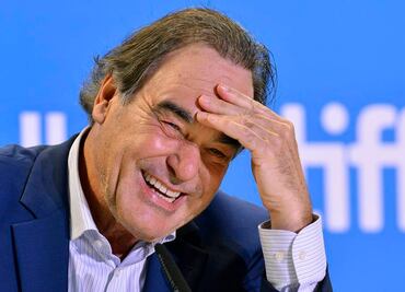 Oliver Stone critica a Barack Obama en estreno de "Snowden"