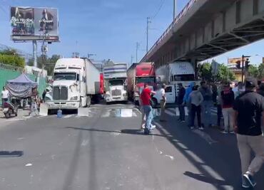 Bloqueo en Iztapalapa cumple más de seis horas: piperos exigen reapertura de pozos clausurados en el Edomex