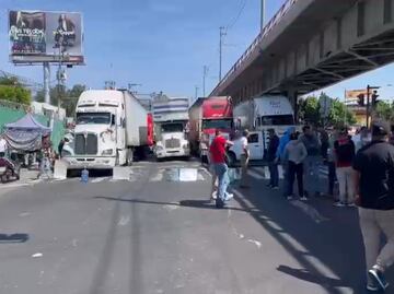 Bloqueo en Iztapalapa cumple más de seis horas: piperos exigen reapertura de pozos clausurados en el Edomex