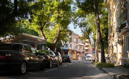 Así puedes estacionar tu auto fuera de casa y no pagar parquímetro