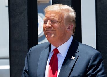 Trump pide a "dreamers" ser optimistas pese a amenazas contra el DACA