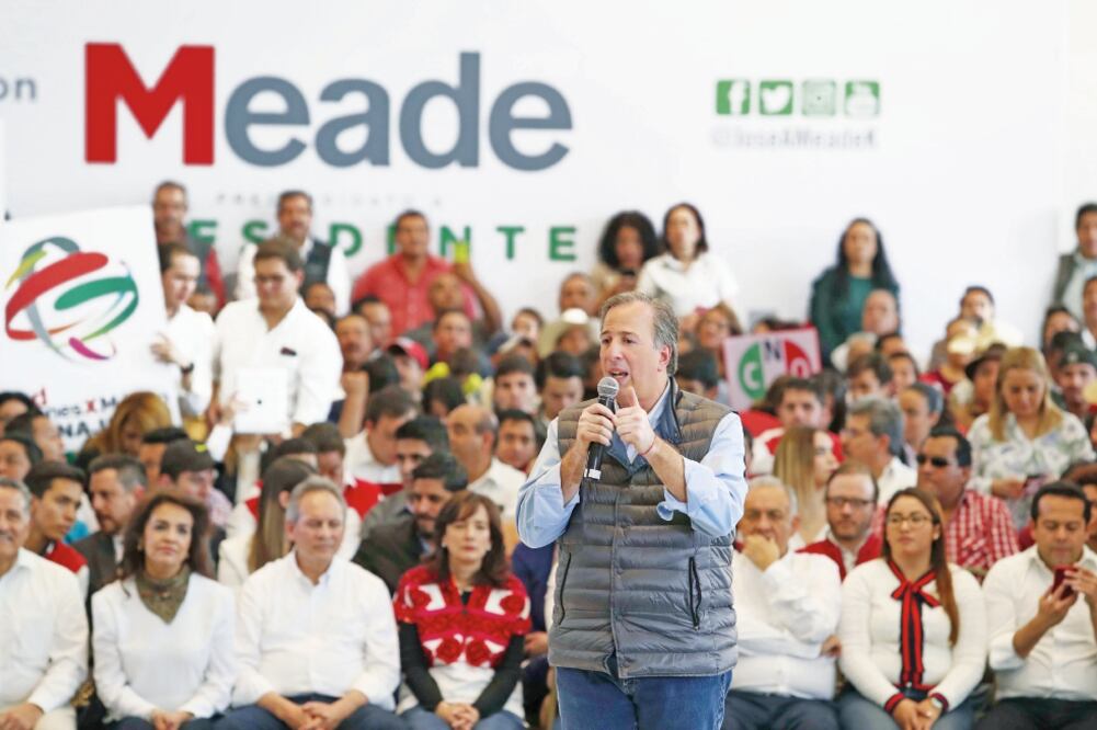En una reunión con militantes y precandidatos priístas en Guanajuato, José Antonio Meade criticó los niveles de inseguridad en esa entidad gobernada por el PAN (VALENTE ROSAS. EL UNIVERSAL)