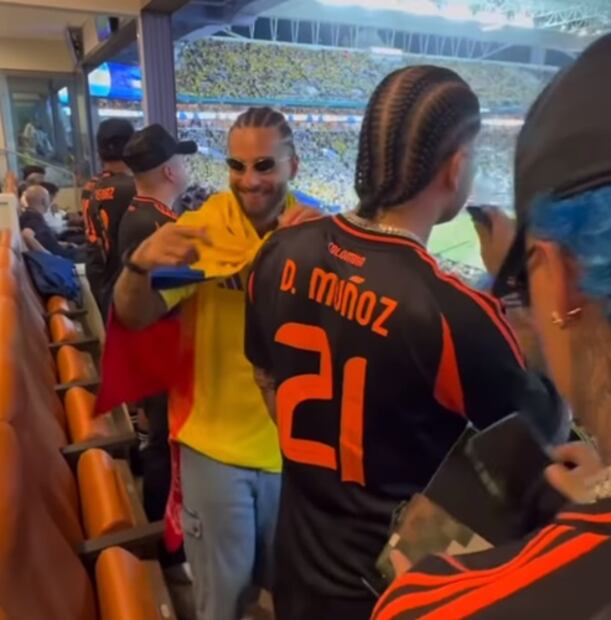 El cantante estuvo presente en la final de la Copa América. Foto: Instagram.