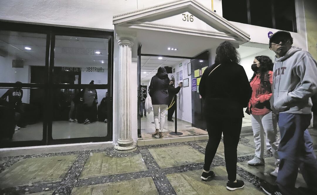  El día que autoridades de la capital entregaron el cuerpo de Ariadna se le practicó la segunda necropsia. Foto: Archivo / EL UNIVERSAL