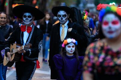Mega Procesión de Catrinas 2023: calles cerradas, alternativas viales y horarios del Metro y Metrobús