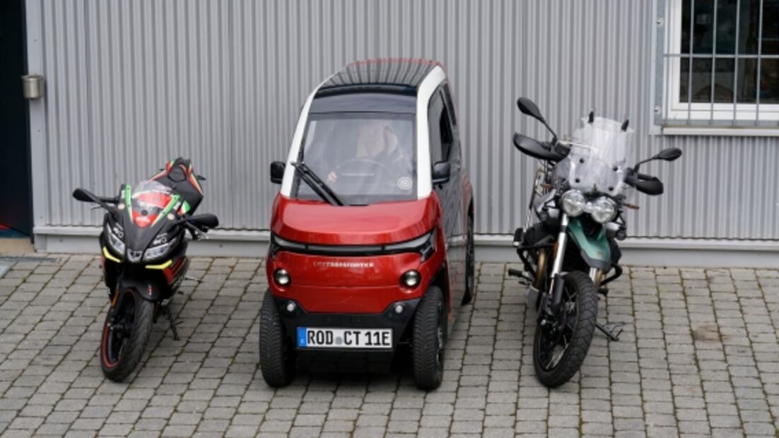 Así es el City Transformer, el auto plegable fácil de estacionar