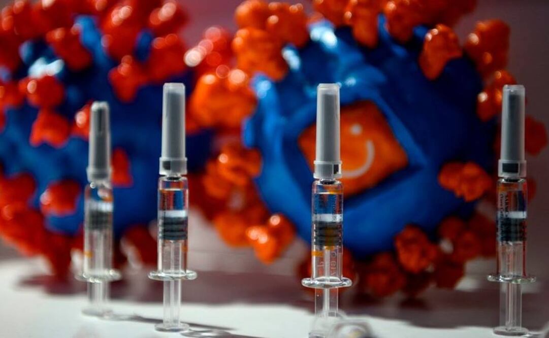 China prueba actualmente varias vacunas contra el coronavirus, pero no tiene un plan conocido para inmunizar a toda su población (Foto: AFP)