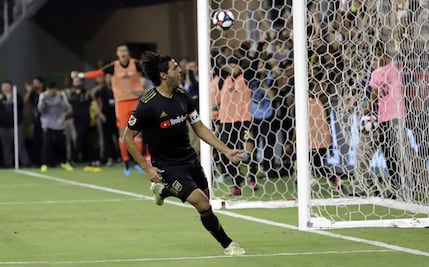 Carlos Vela en el top 10 de goleadores en el mundo