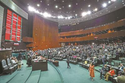 Diputados se alistan para reelección 