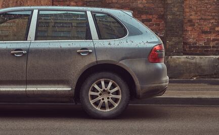 ¿Cómo revivir la pintura del auto?