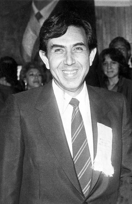 Los expedientes desclasificados de la DFS, antecesora del Cisen, dan detalles de lo que Cuauhtémoc Cárdenas realizó mientras fue gobernador de Michoacán. Archivo El Universal