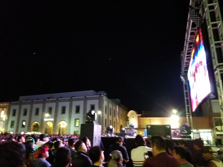 En la foto: Transmisión del episodio 130 de Dragon Ball Super (Xóchitl Álvarez)