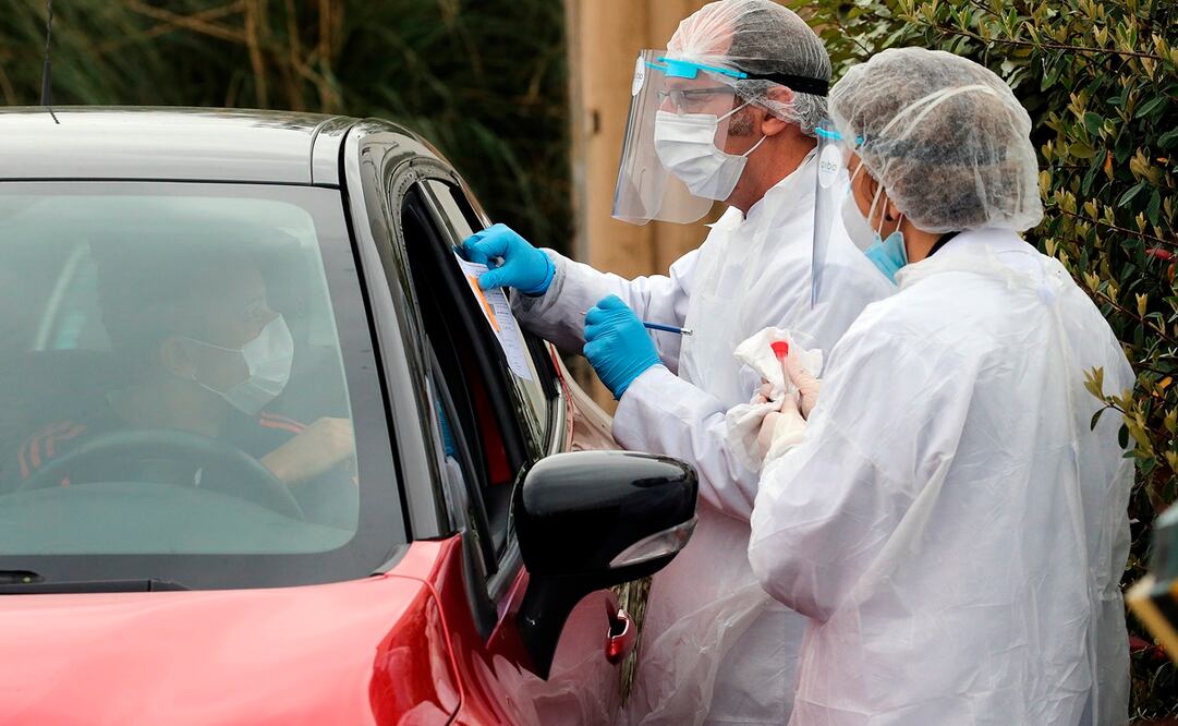 En total, 30 mil 584 personas siguen hospitalizadas, de ellas mil 465 en el último día (Foto: AP)