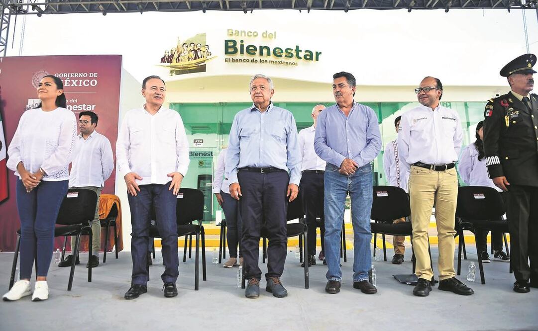 El presidente Andrés Manuel López Obrador encabezó, en el municipio de Cajeme, Sonora, la inauguración una sucursal del Banco del Bienestar. Foto: Presidencia