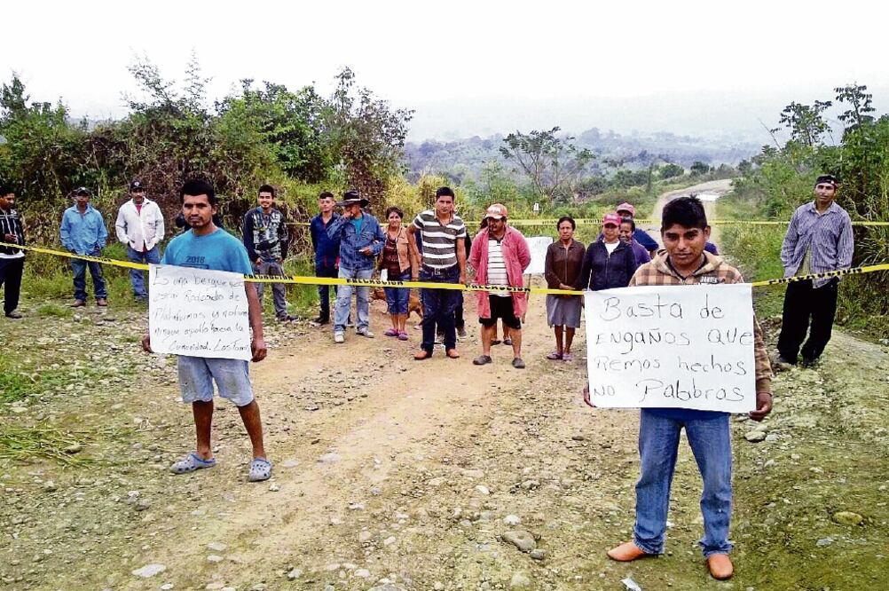 Pobladores del municipio de Francisco Z. Mena, Puebla, y de Castillo de Teayo, Veracruz, acusaron a Pemex de incumplir con obras acordadas por 35 mdp (NUEVA NACIÓN)