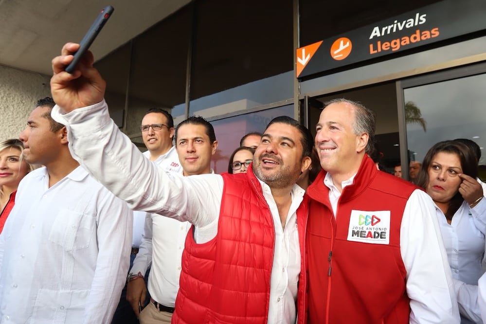 José Antonio Meade al llegar a Aguascalientes. Foto: Berenice Fregoso