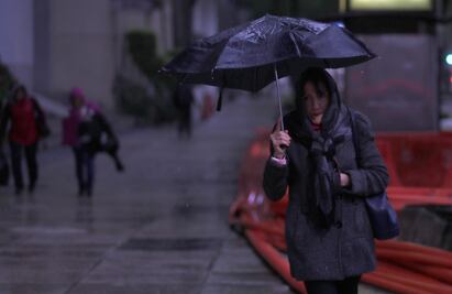 ¡No olvides tu paraguas! Activan Alerta Roja por lluvias fuertes en Tlalpan; hay Alerta Amarilla para otras 10 alcaldías