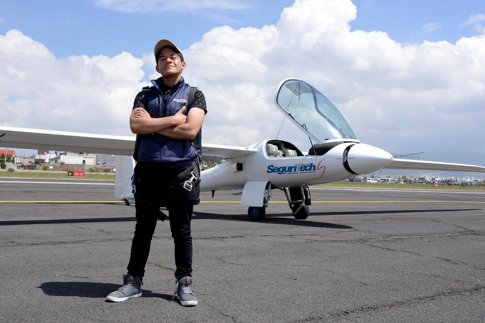 JONATHAN SÁNCHEZ, MEXICANO QUE VIAJARÁ A RUSIA. FOTO: SEGURITECH