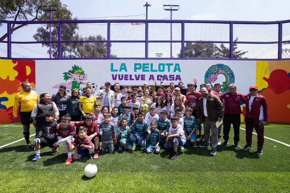 La mandataria capitalina afirmó que ya están listas más de 200 canchas nuevas de las 300 que prometió. (Foto: especial)