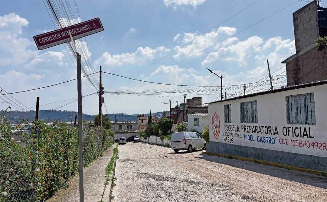Luego de que se intentó cambiar el nombre de la colonia por La Cuarta Transformación, los habitantes comenzaron trámites de escrituración. Foto: Arturo Contreras / EL UNIVERSAL
