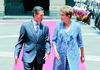 CRÓNICA. El brindis de aliados, con tequila y cachaza