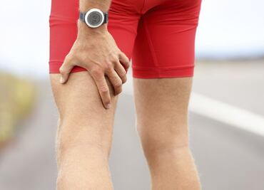 La bebida que se recomienda beber antes de dormir para prevenir calambres