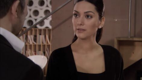 No creerás cómo luce hoy Berguzar Korel, protagonista de “Las Mil y Una Noches”