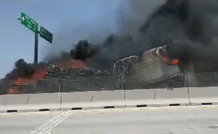 Tras incendio de unidades, transportistas retiran bloqueo en puente internacional Reynosa-Pharr