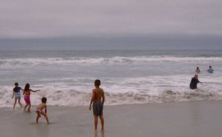 ¡Playa Rosarito no pasa la prueba! Rebasa límites de enterococos