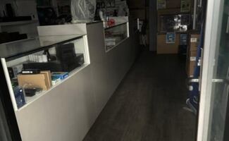 Apagón deja sin luz por más de 24 horas a comerciantes del Centro de Mérida; 30 negocios reportan pérdidas