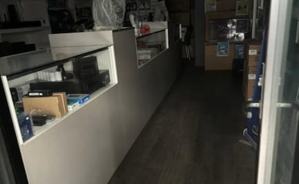 Apagón deja sin luz por más de 24 horas a comerciantes del Centro de Mérida; 30 negocios reportan pérdidas
