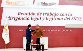 SNTE pide a Mario Delgado acelerar iniciativa para renovar la carrera magisterial; asegura que hay viabilidad para elevar pensiones