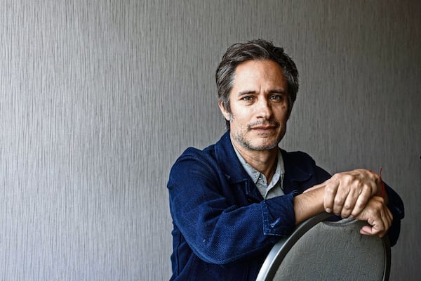 Gael García Bernal figura entre las celebridades que entregarán premios en Cannes 2026