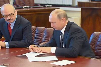 Putin registra su candidatura a la reelección en Rusia