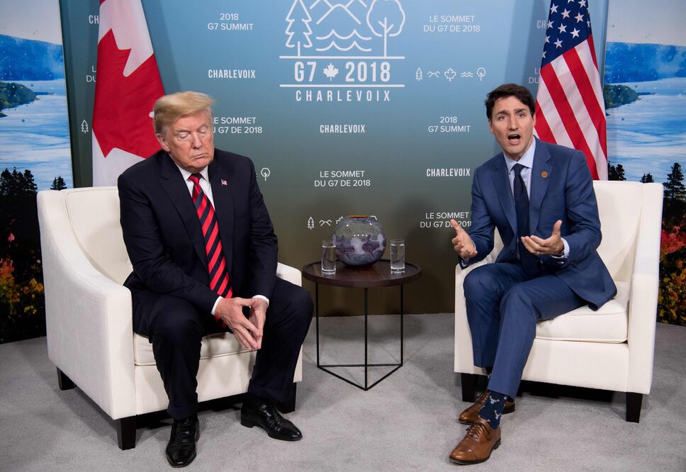El presidente de EU, Donald Trump, y el primer ministro canadiense, Justin Trudeau, durante su encuentro en la cumbre del G7 en La Malbaie, Quebec, Canadá, el pasado 8 de junio (Foto: Reuters)