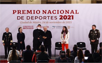 Aremi Fuentes, Julio Urías y Mónica Rodríguez reciben el Premio Nacional de Deportes