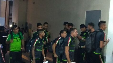 Así recibieron a la Selección Nacional en su hotel en San Luis