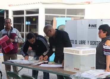 Con retraso, el 23% de casillas en Puebla