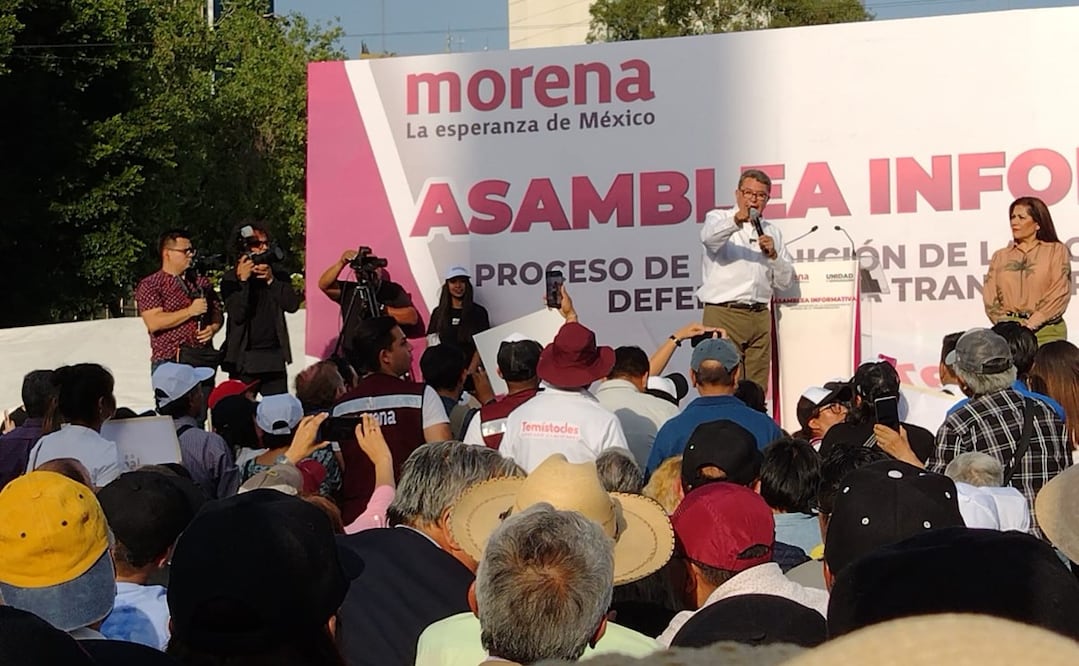 Monreal arrancó así su campaña en la CDMX. Foto: Enrique Gómez