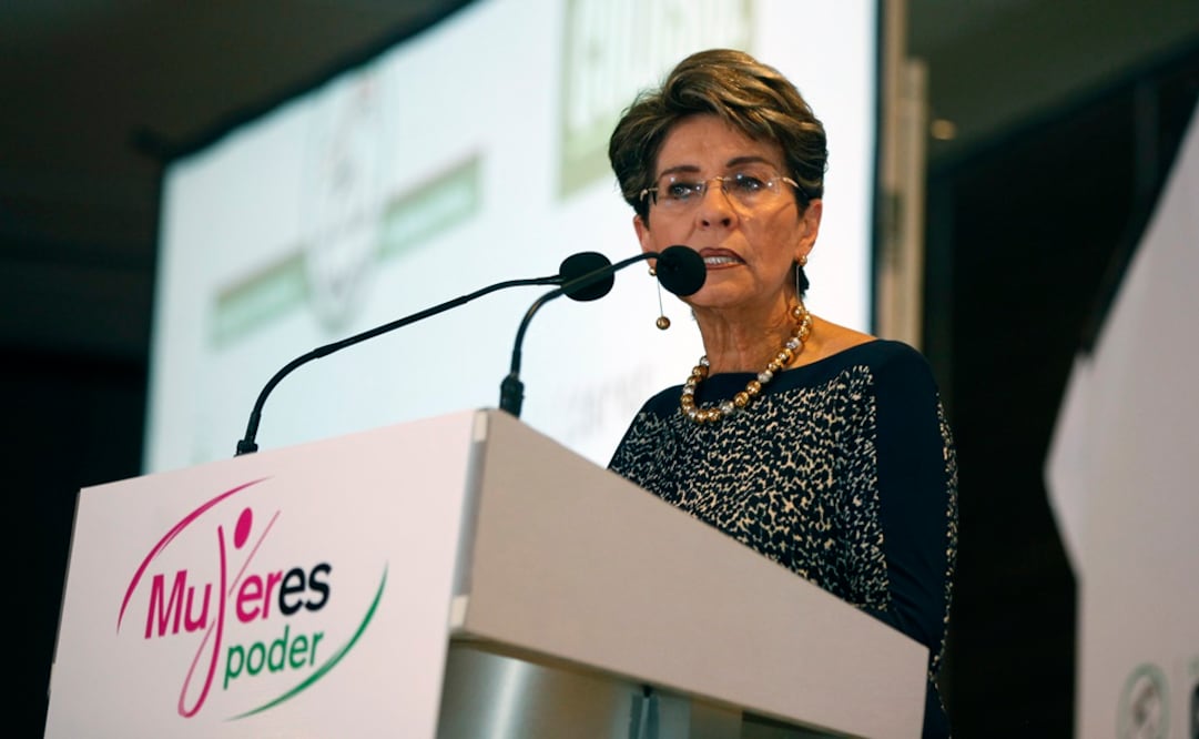 Lamenta EPN muerte del esposo de Mercedes Juan, ex titular de Salud