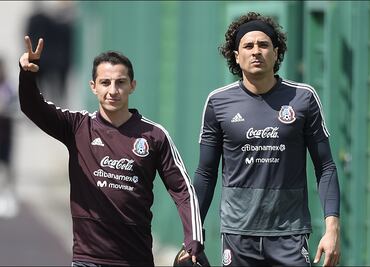 Andrés Guardado confesó que Guillermo Ochoa se enojó con él por no verlo de titular en el 2026