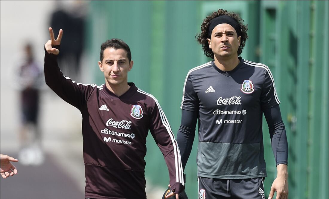 Andrés Guardado confesó que Guillermo Ochoa se enojó con él por no verlo de titular en el 2026 - Foto: Imago7
