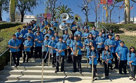 Hijos de migrantes protestan con música