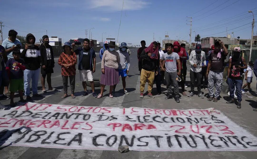 Protestas contra el gobierno de la presidenta Dina Boluarte y del Congreso en Ica, Perú. Foto: AP