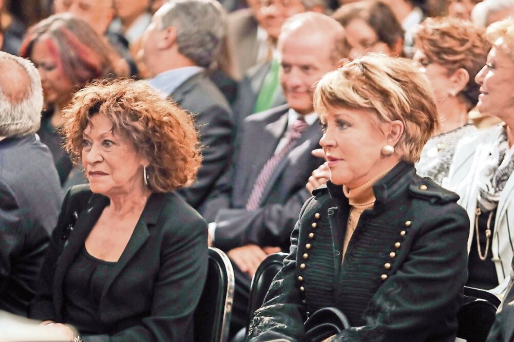 Los panelistas añoraron al jefe, colega, compañero y amigo con quien trabajaron en espacios como el noticiero ECO hasta sus últimas transmisiones en el programa radiofónico De 1 a 3 con Jacobo (LUIS CORTÉS. EL UNIVERSAL)