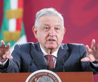 AMLO mediará en lío de Radiópolis